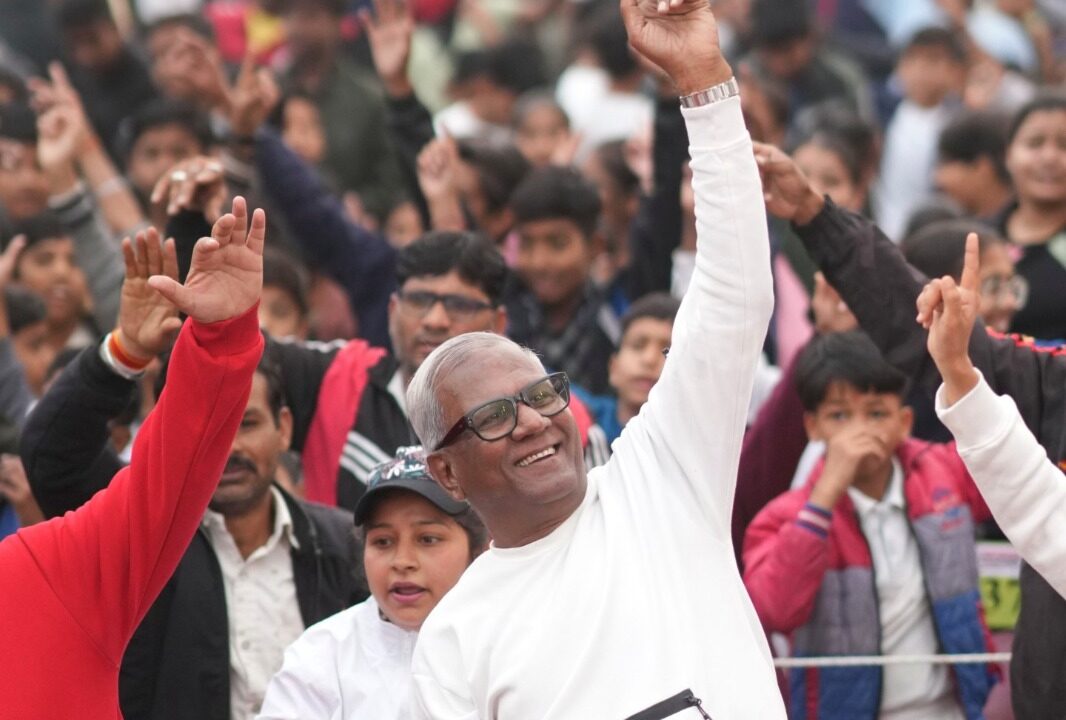 शीतल सुबह में खंडवा का साइकिल तूफान: ‘साइक्लाथन-2026’ ने रचा इतिहास, 3000 सवारों ने तोड़े सारे रिकॉर्ड!